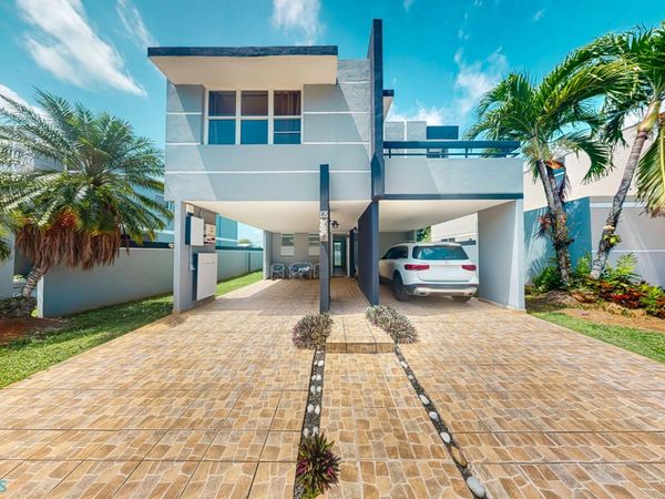 L5 CALLE VERSALLES, URB. JARDIN DORADO, Dorado, PR 00646