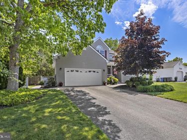 157 SQUALL ROAD , MANAHAWKIN, NJ 08050