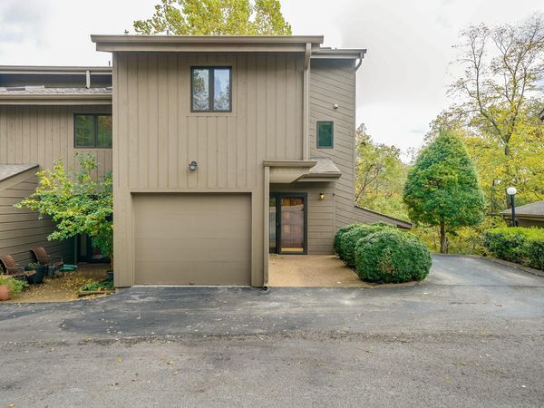 767 Harpeth Trace Dr , Nashville, TN 37221