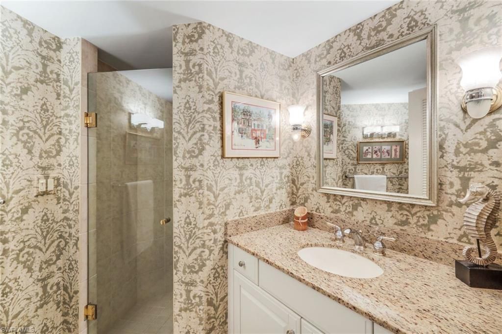 4901 Gulf Shore Blvd N, Unit 104, Naples, FL 34103 Photo