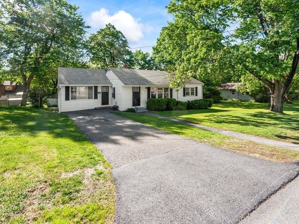 76 Robillard St, Gardner, MA 01440