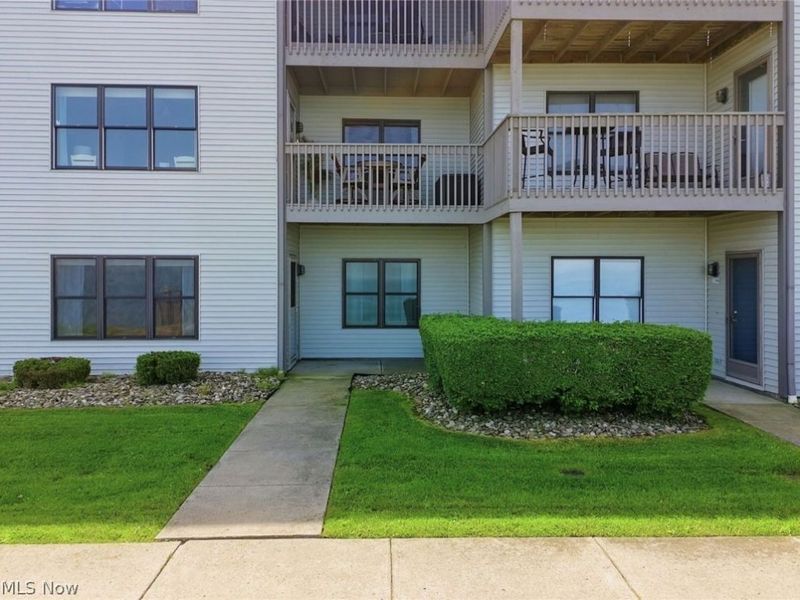 5237 Lake Road W, Unit 1107, Ashtabula, OH 44004 Photo 2