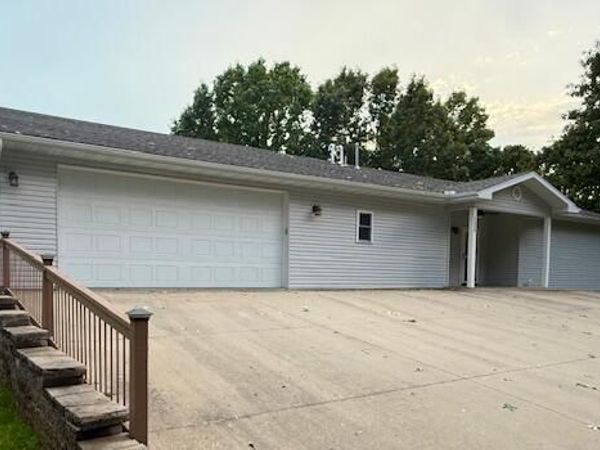 125 Gabriel Lane, Kirbyville, MO 65679