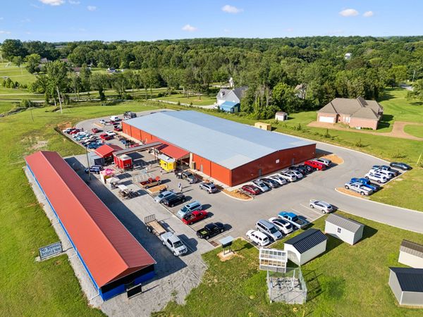 4070 Old Highway 431 , Greenbrier, TN 37073