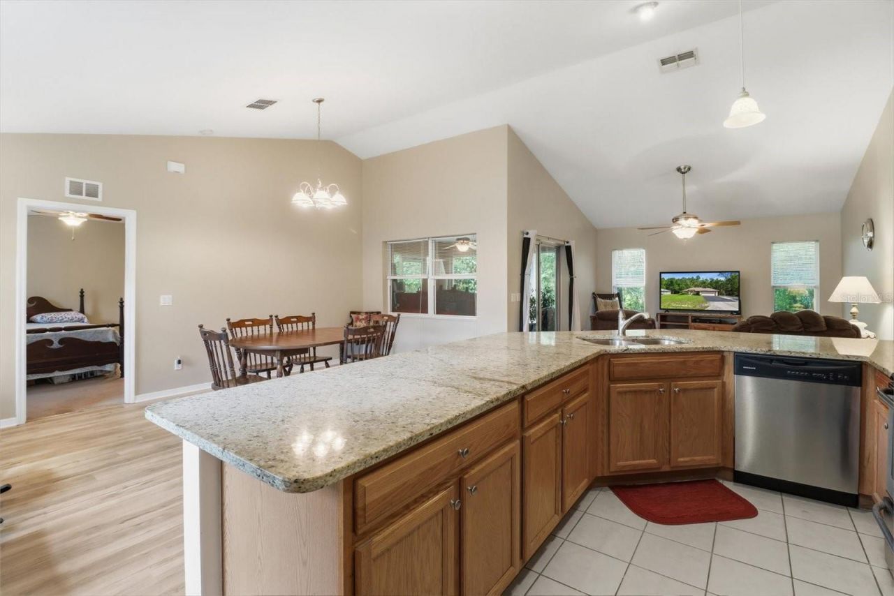 9735 W Dunnellon Road , Crystal River, FL 34428 Photo