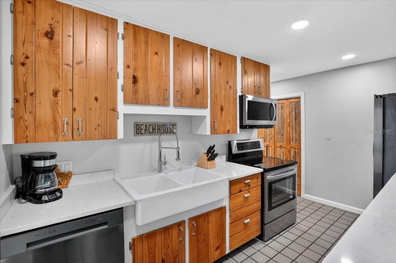 317 N Bay Boulevard, Anna Maria, FL 34216 Photo