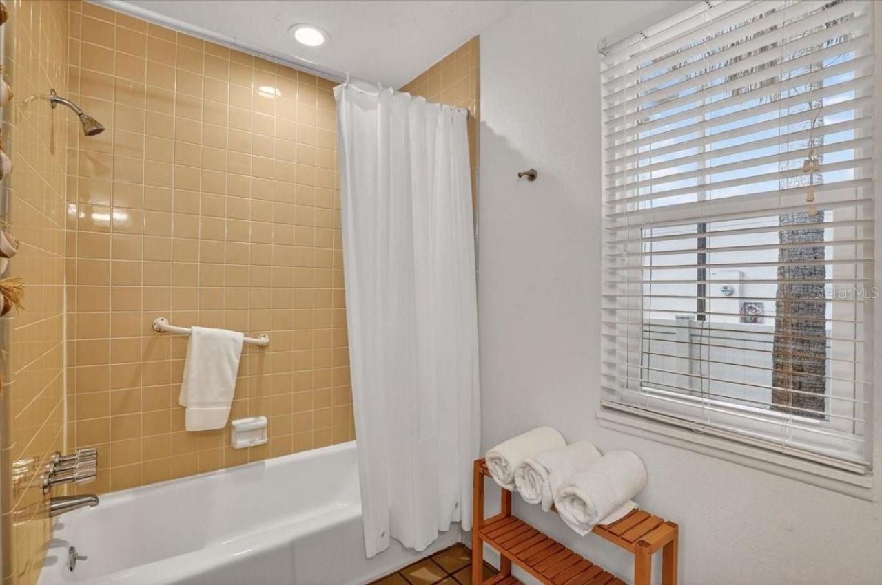 317 N Bay Boulevard, Anna Maria, FL 34216 Photo