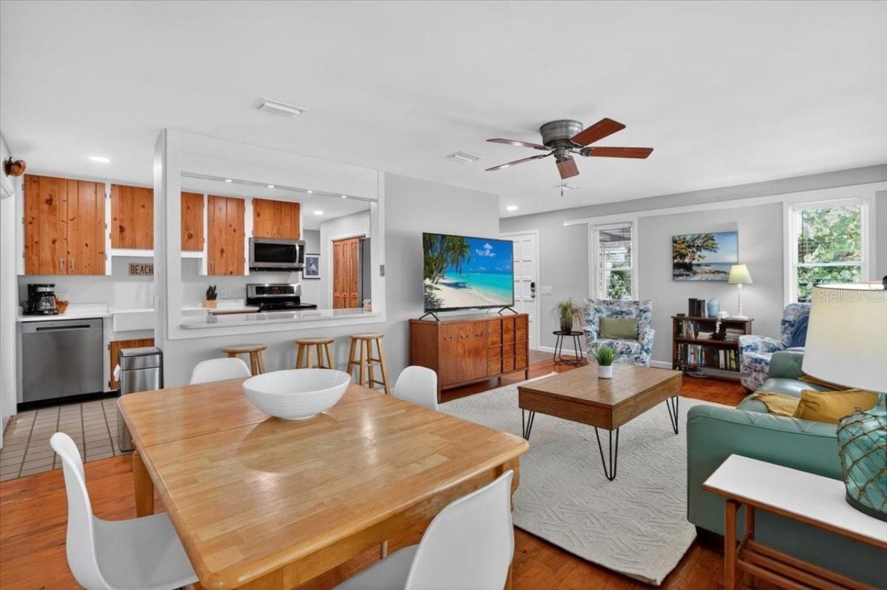 317 N Bay Boulevard, Anna Maria, FL 34216 Photo