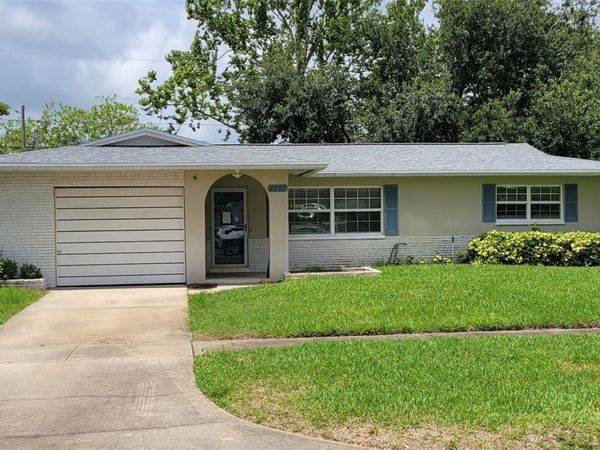 2997 BROOKFIELD DRIVE , LARGO, FL 33771