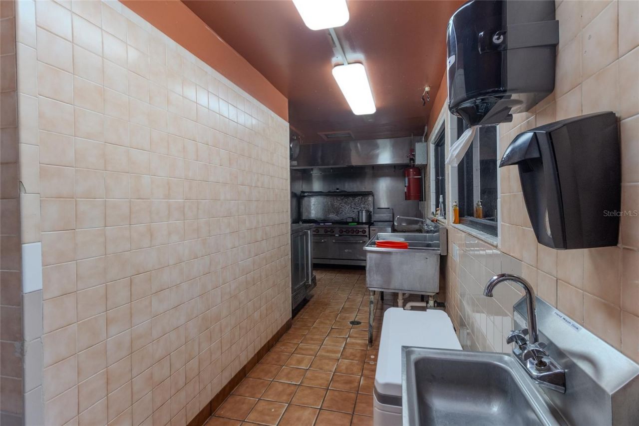 1046 Martin L King Jr Avenue , Lakeland, FL 33805 Photo