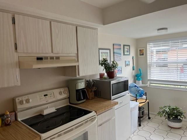 9616 Midiron Court, New Port Richey, FL 34655 Photo