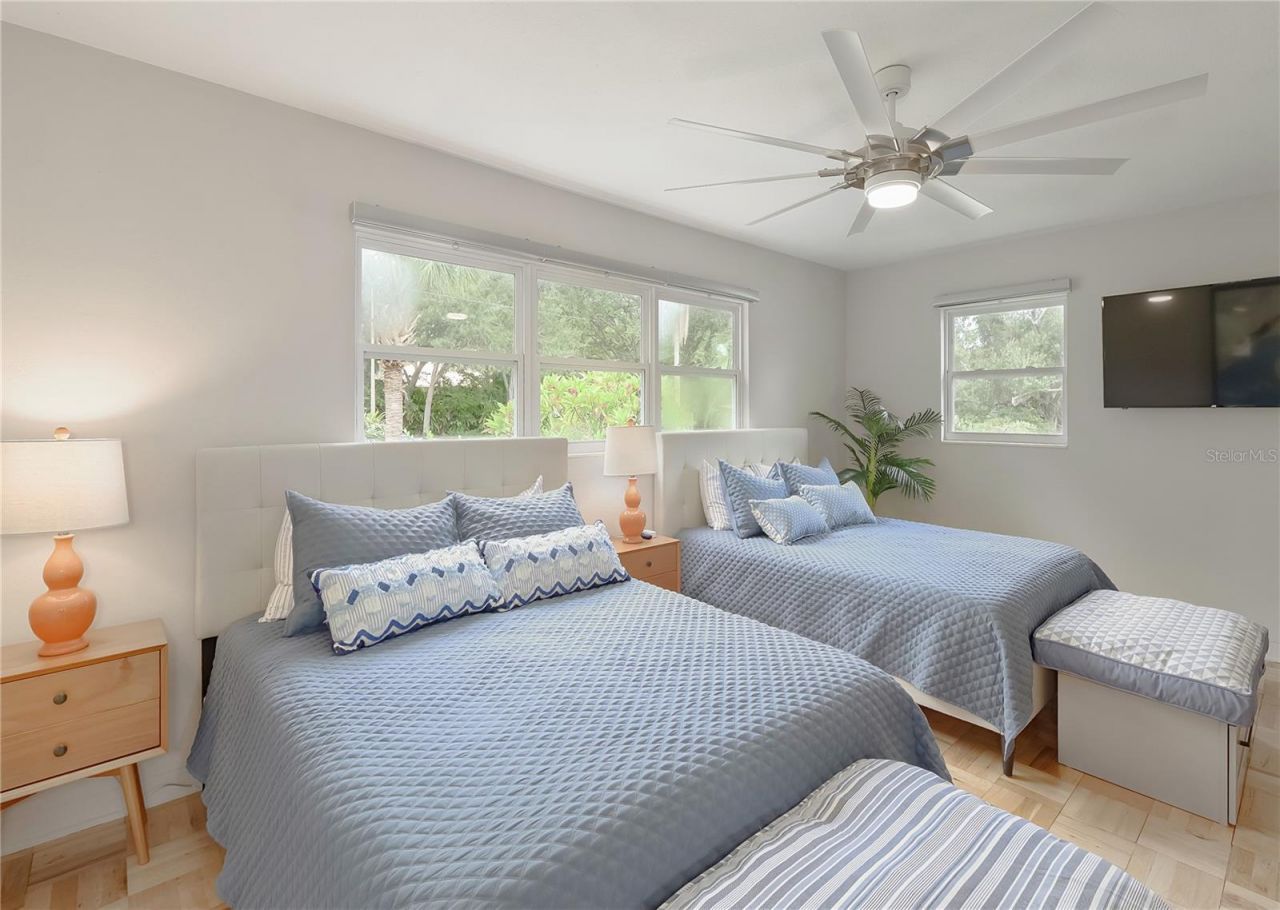 4111 Dr Martin Luther King Jr Street N, Saint Petersburg, FL 33703 Photo