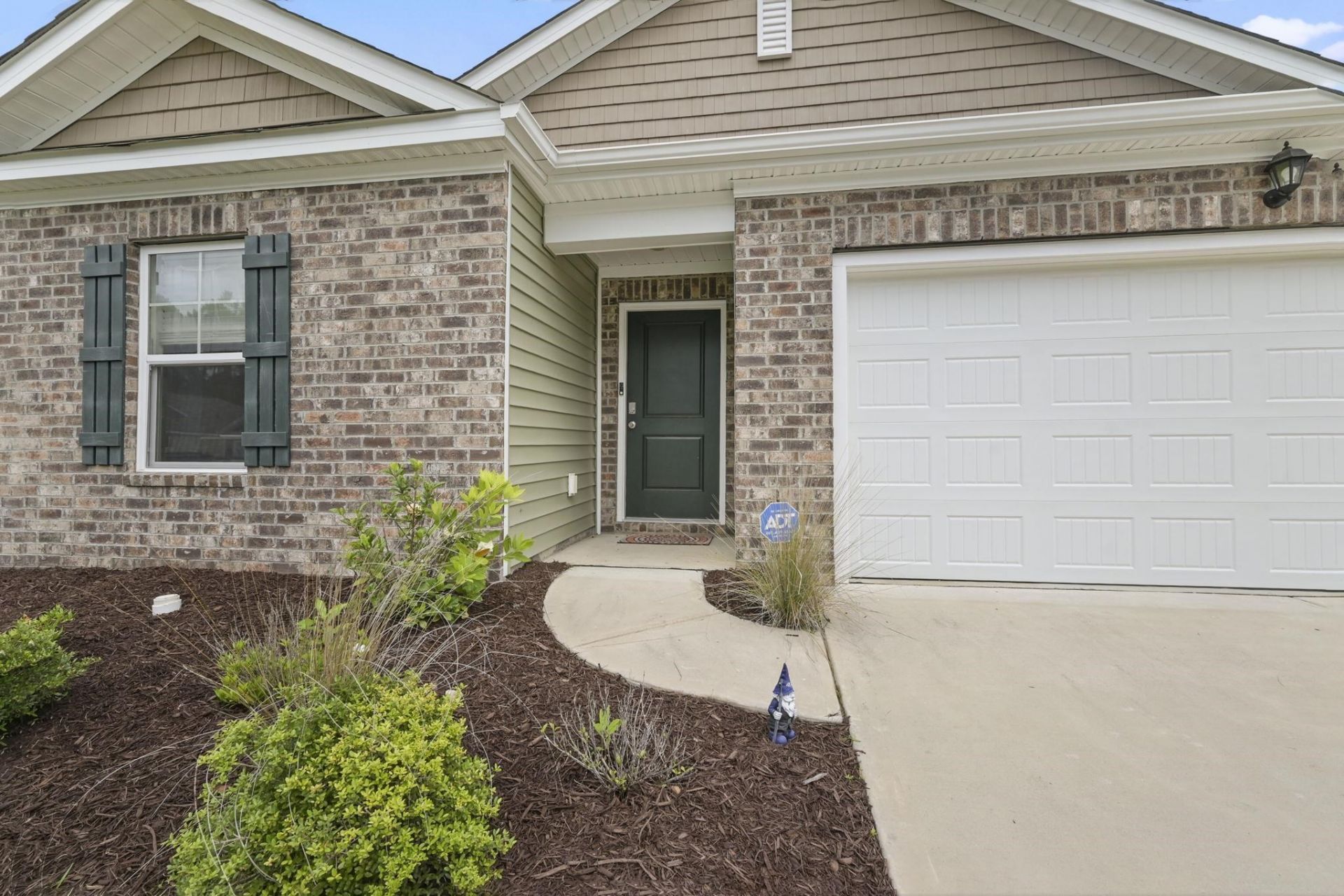 893 Freestyle Ct.  Photo 6