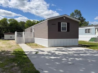 3450 NEW MOON ST , BROWNS MILLS, NJ 08015