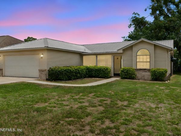 6102 W 1ST Manor, Palatka, FL 32177