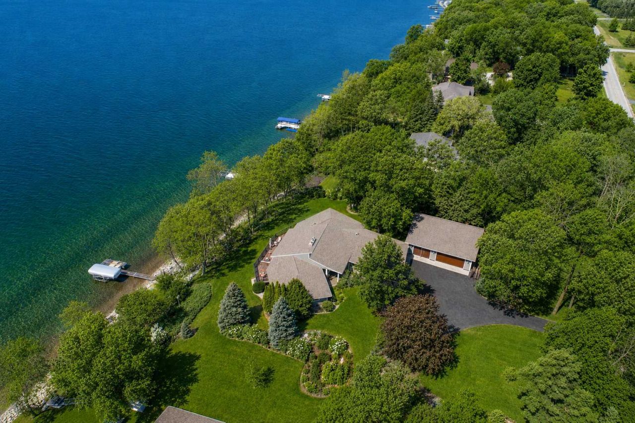 38132 N Little Mcdonald Drive, Frazee, MN 56544