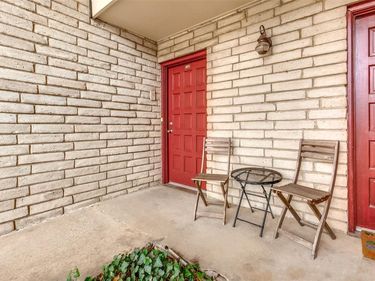 15926 Stillwood Street, Unit 1071, Dallas, TX 75248