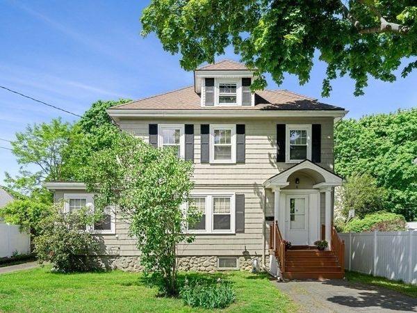 4 Mystic Road, Marblehead, MA 01945