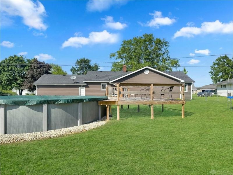 1552 Grimes Circle, Urbana, OH 43078 Photo 11