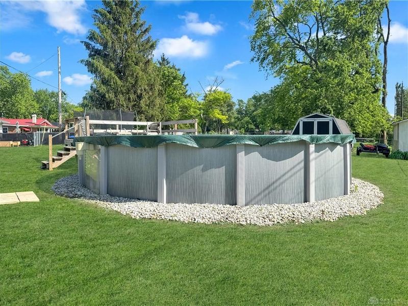 1552 Grimes Circle, Urbana, OH 43078 Photo 5