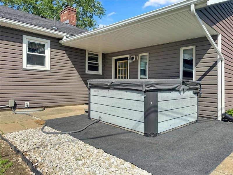 1552 Grimes Circle, Urbana, OH 43078 Photo 7