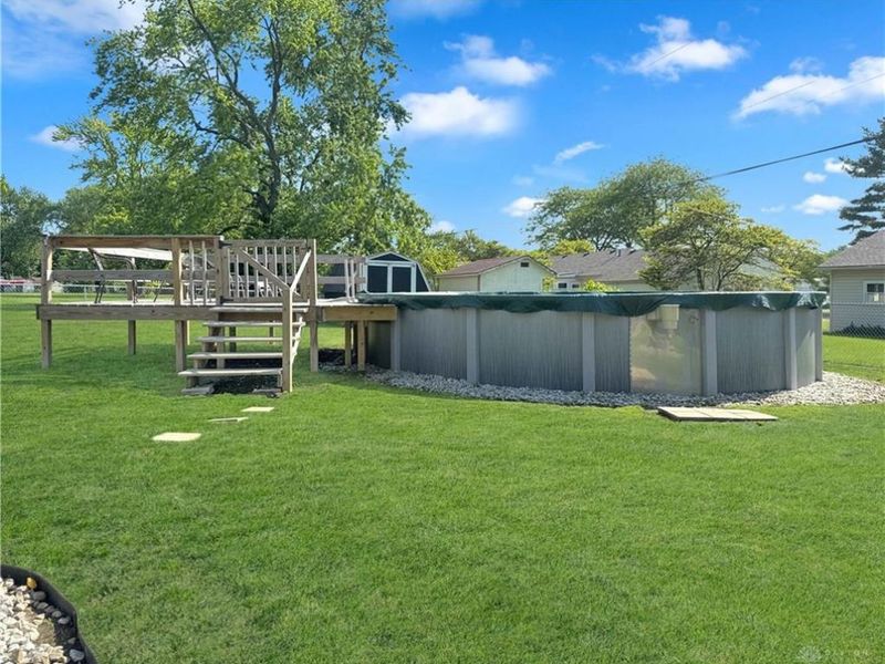 1552 Grimes Circle, Urbana, OH 43078 Photo 8