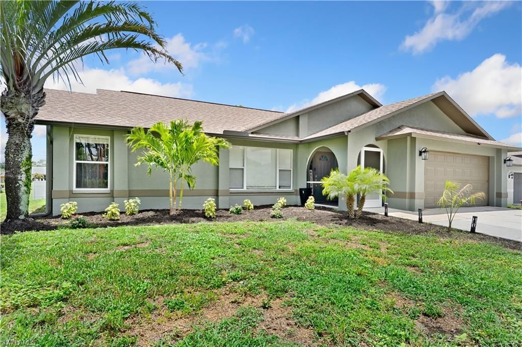 18542 Wisteria Rd , Fort Myers, FL 33967 Photo