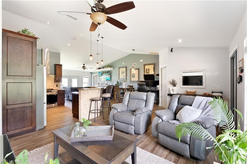 18542 Wisteria Rd , Fort Myers, FL 33967 Photo