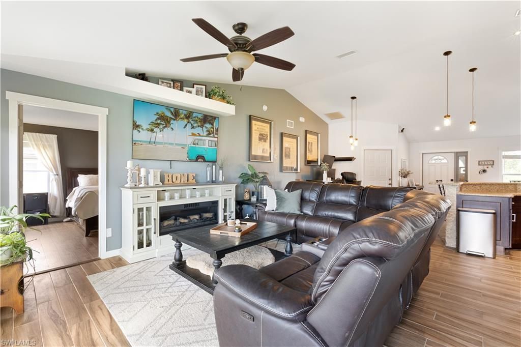 18542 Wisteria Rd , Fort Myers, FL 33967 Photo