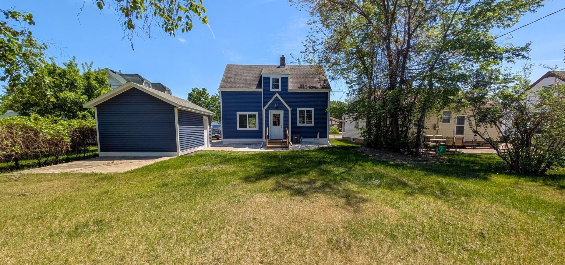 532 2nd Avenue Sw, Perham, MN 56573 Main Photo