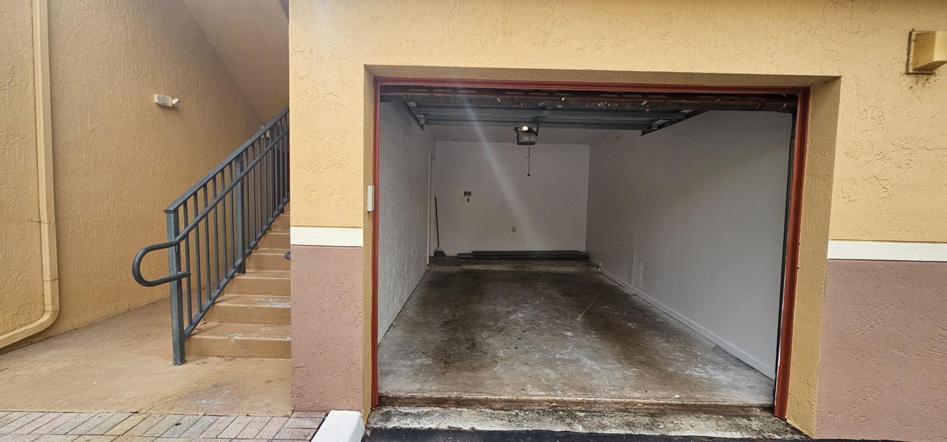 400 Scotia Drive, Unit 203, Hypoluxo, FL 33462 Photo
