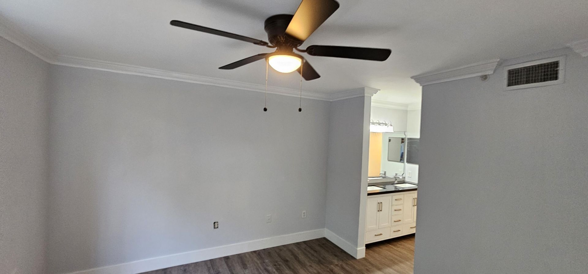400 Scotia Drive, Unit 203, Hypoluxo, FL 33462 Photo