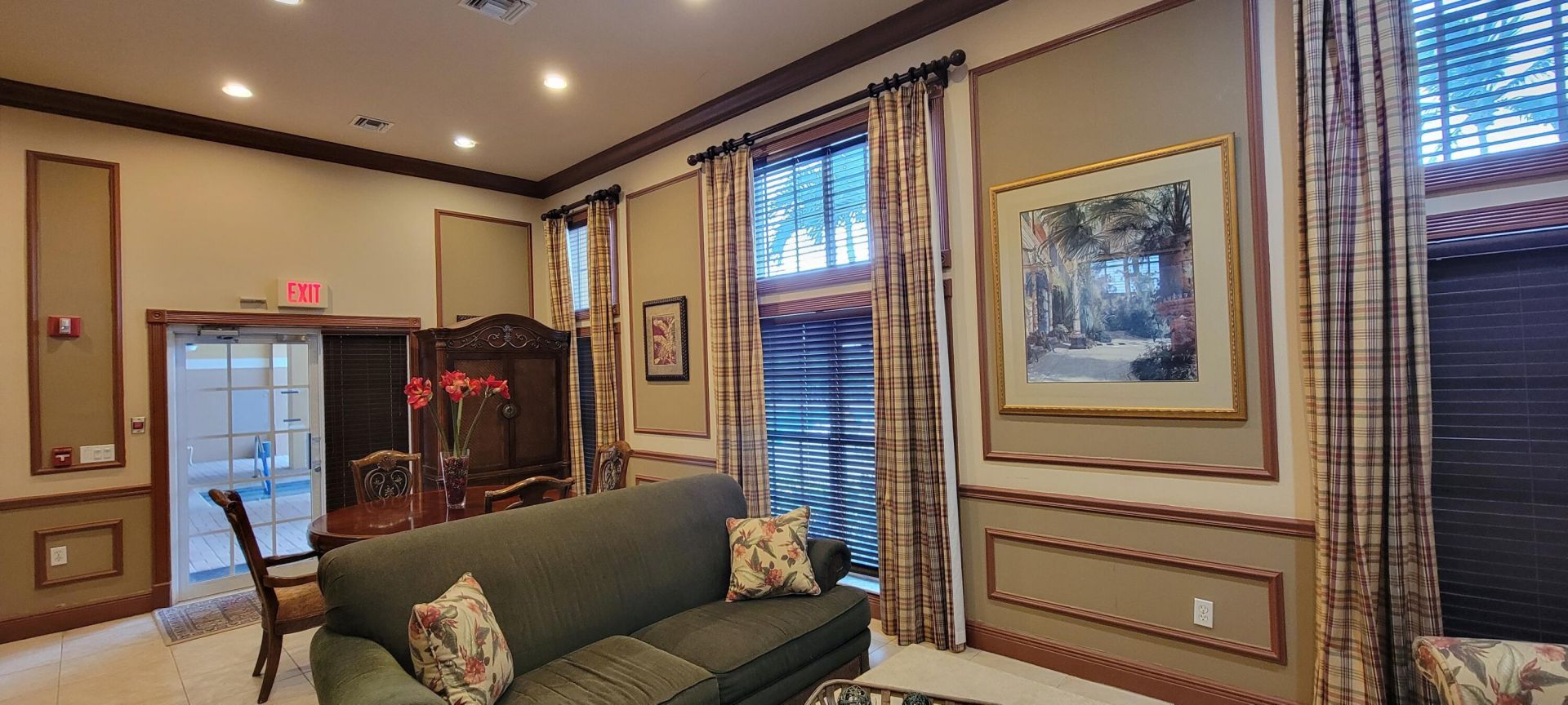 400 Scotia Drive, Unit 203, Hypoluxo, FL 33462 Photo