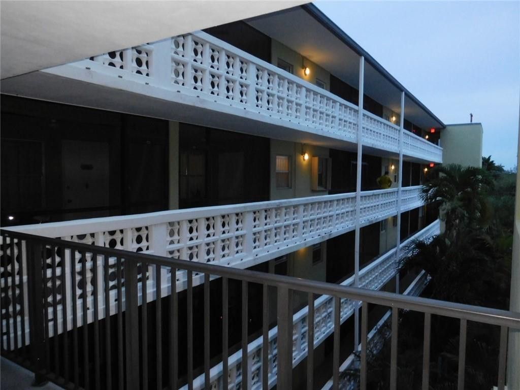 1425 Arthur Street, Unit 414b, Hollywood, FL 33020 Photo