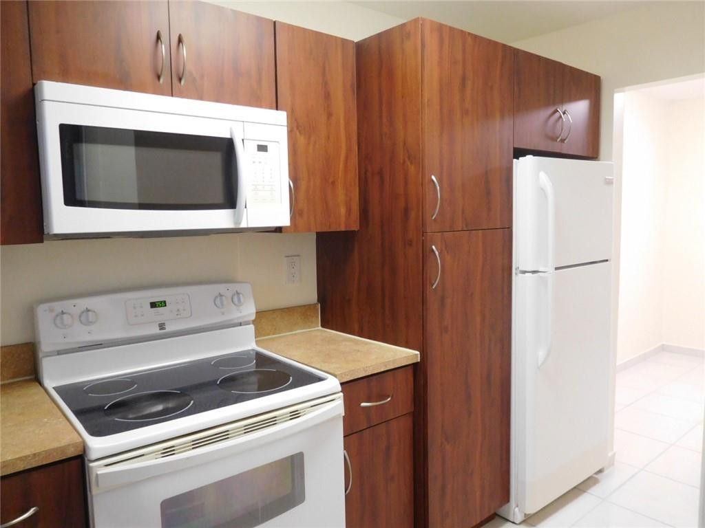 1425 Arthur Street, Unit 414b, Hollywood, FL 33020 Photo