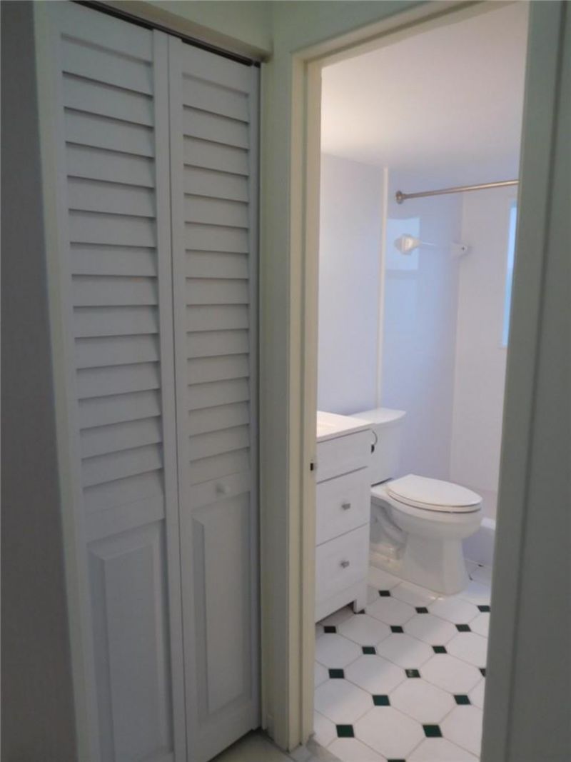 1425 Arthur Street, Unit 414b, Hollywood, FL 33020 Photo