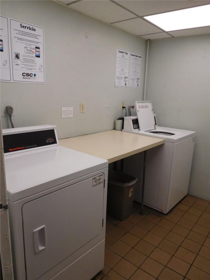 1425 Arthur Street, Unit 414b, Hollywood, FL 33020 Photo