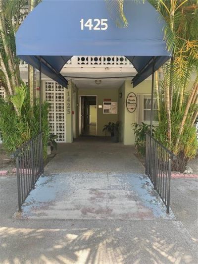 1425 Arthur Street, Unit 414b, Hollywood, FL 33020 Photo