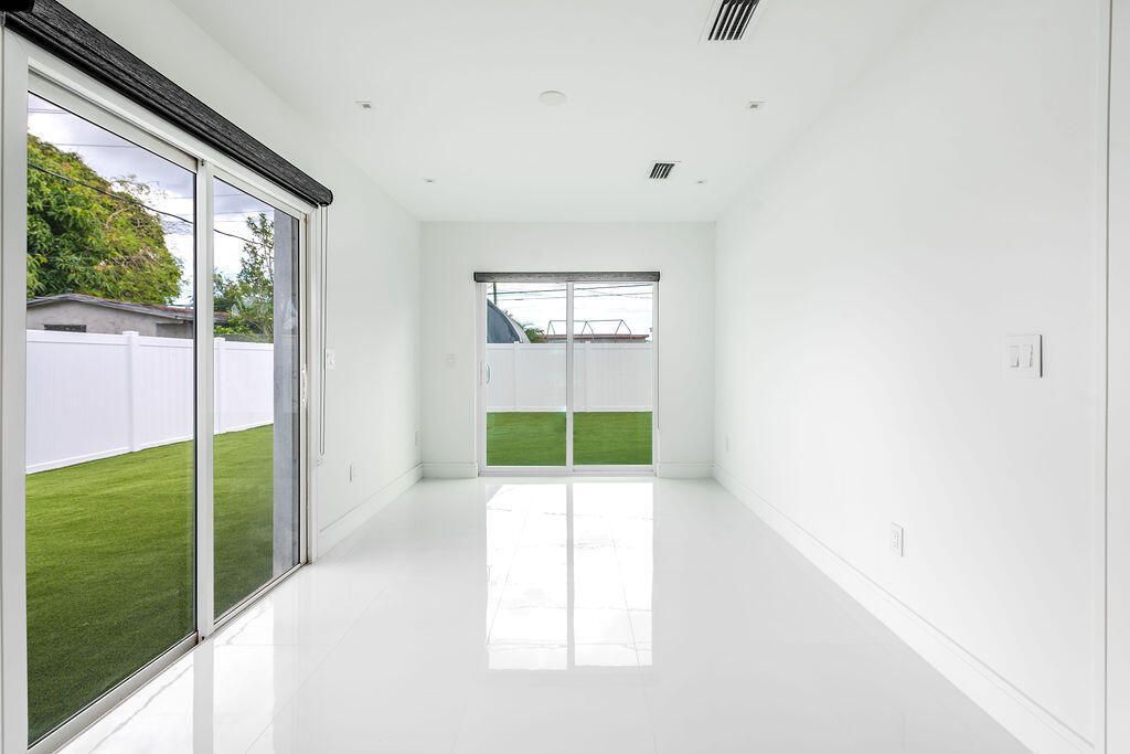 626 NW 7th Street, Boynton Beach, FL 33426 Photo