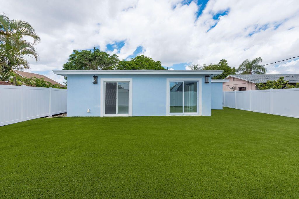 626 NW 7th Street, Boynton Beach, FL 33426 Photo