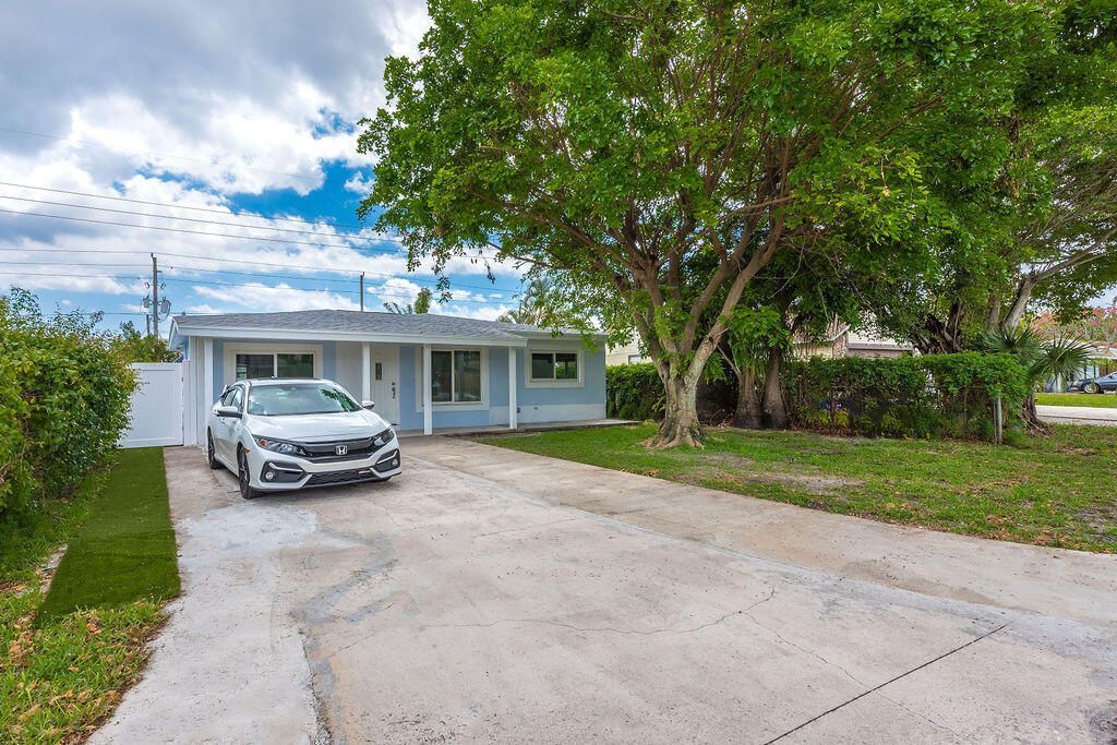 626 NW 7th Street, Boynton Beach, FL 33426 Photo