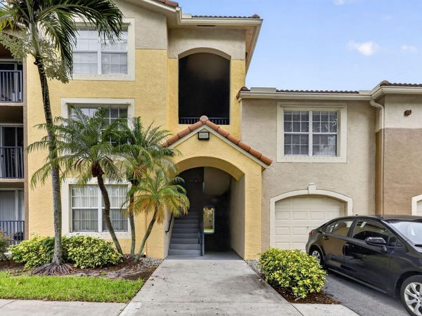 15155 Michelangelo Boulevard, Unit 207, Delray Beach, FL 33446