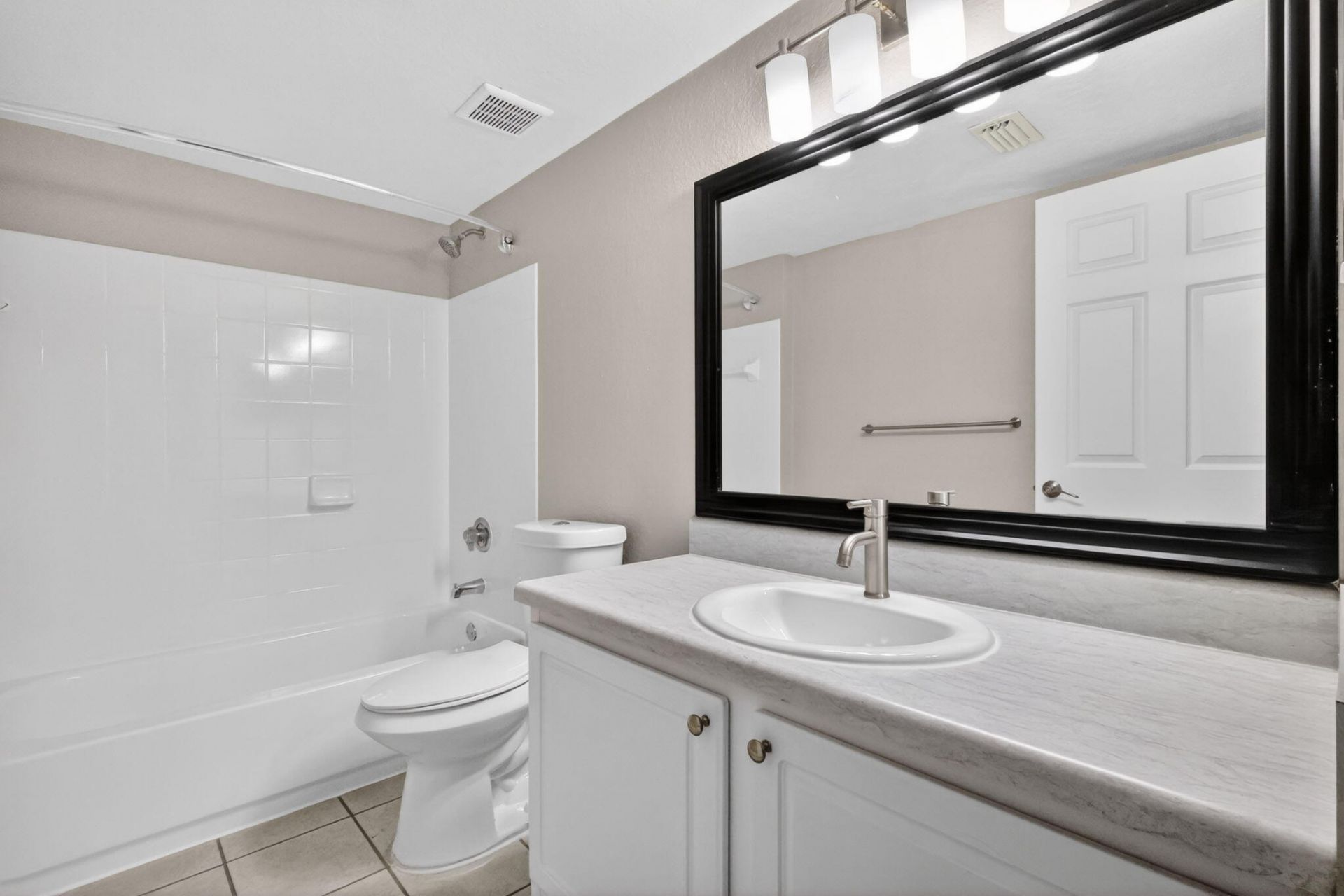15155 Michelangelo Boulevard, Unit 207, Delray Beach, FL 33446 Photo