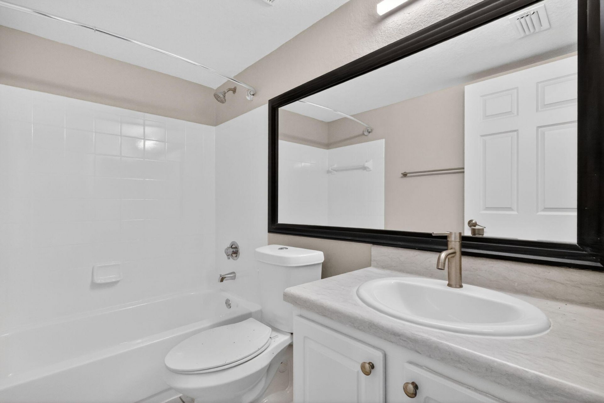 15155 Michelangelo Boulevard, Unit 207, Delray Beach, FL 33446 Photo