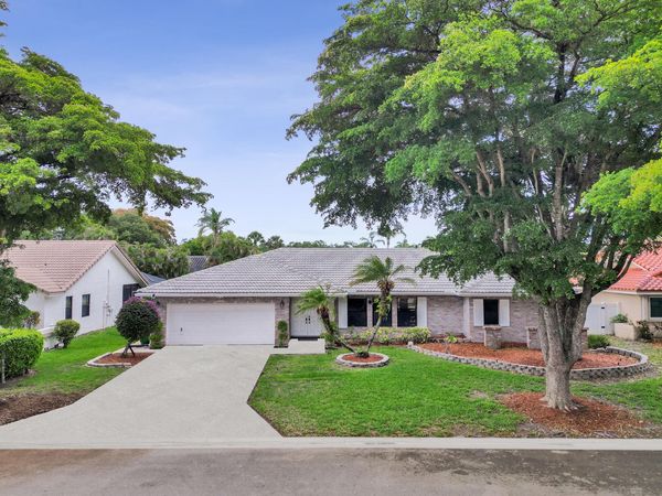5147 NW 59th Way, Coral Springs, FL 33067