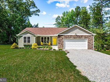 246 TRANQUILITY DRIVE, RUTHER GLEN, VA 22546