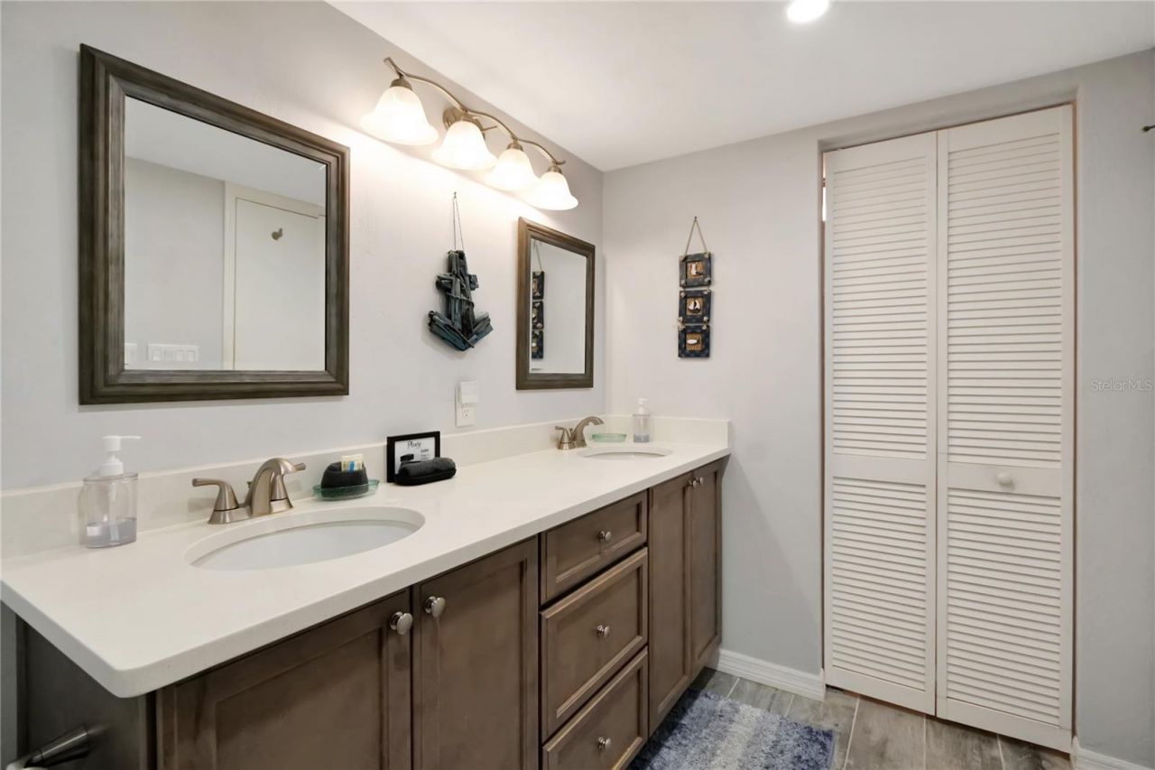 5207 S Atlantic Avenue , Unit 323, New Smyrna Beach, FL 32169 Photo