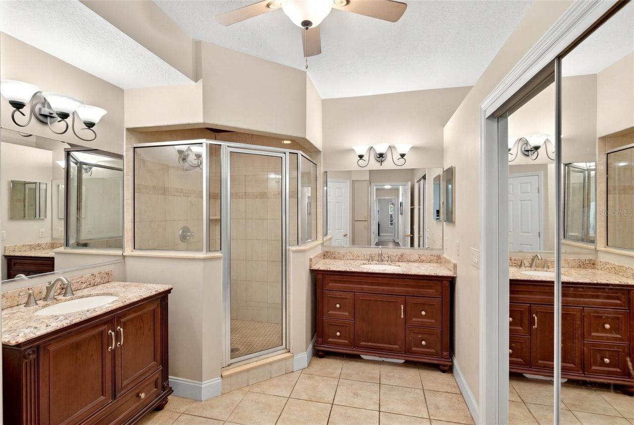 2408 SE 23rd Place, Ocala, FL 34471 Photo