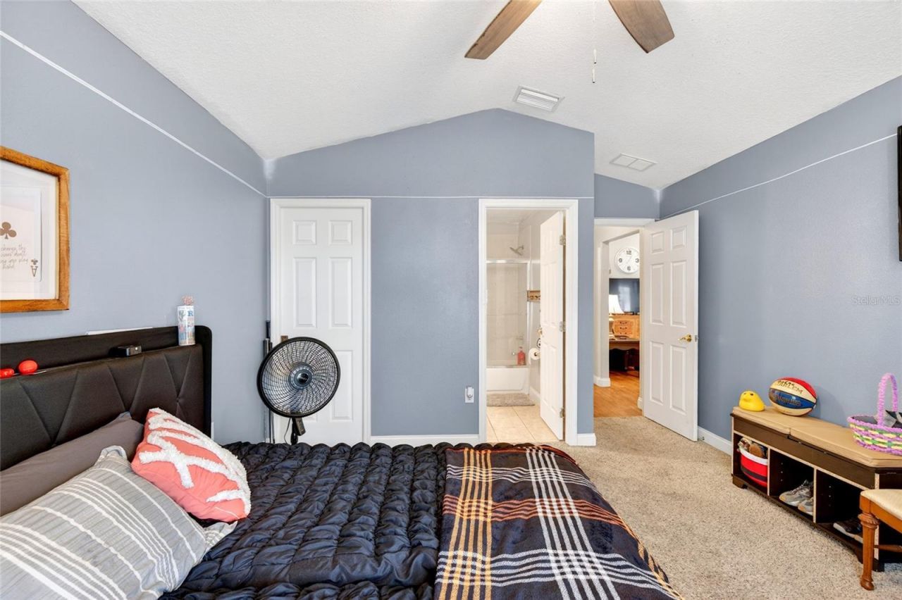 2408 SE 23rd Place, Ocala, FL 34471 Photo