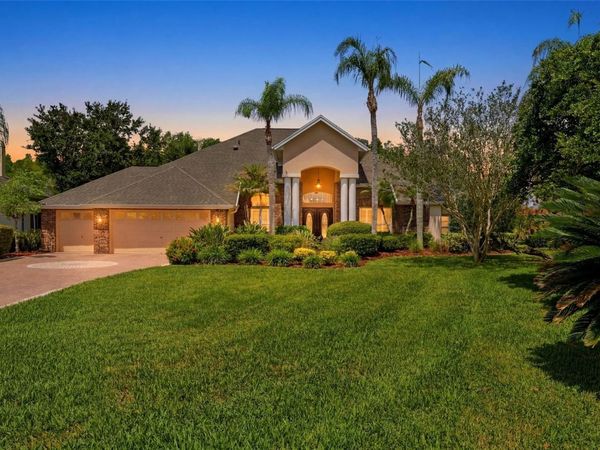 17912 SAINT CROIX ISLE DRIVE , TAMPA, FL 33647